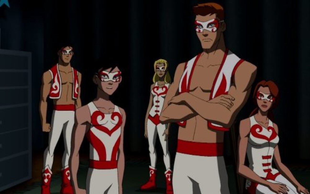 O grupo de heróis em cena de Justiça Jovem