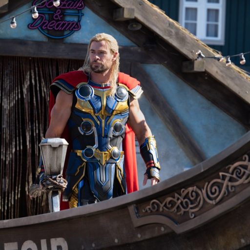 Thor: Amor e Trovão sofre grande queda nas bilheterias dos EUA