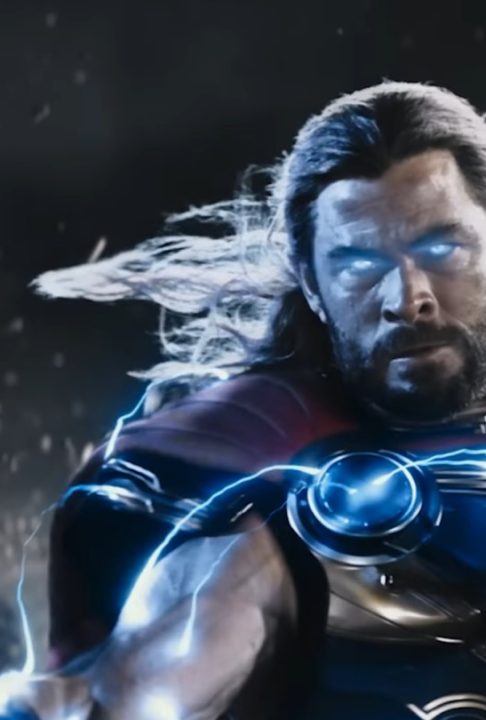 Thor 4: Filhos de Chris Hemsworth ganham participações importantes no filme  da Marvel - Notícias de cinema - AdoroCinema