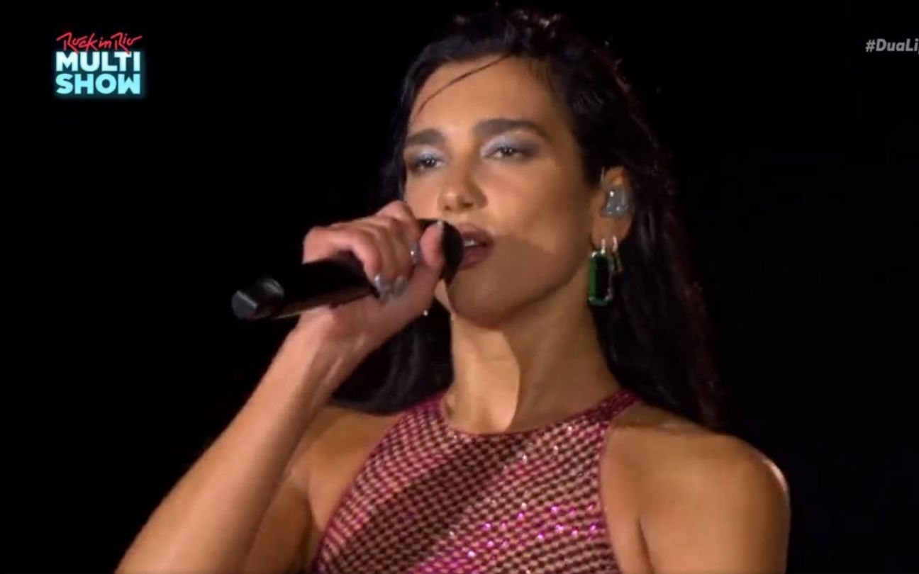 Dua Lipa cantando no Rock in Rio