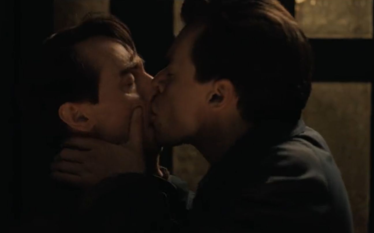 David Dawson e Harry Styles em My Policeman