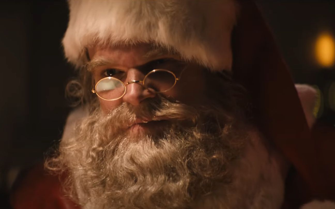 David Harbour como Papai Noel em Violent Night