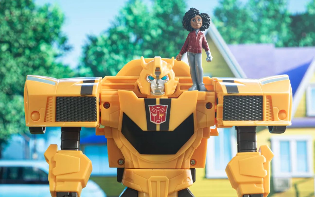 Criados para vender brinquedos, Transformers voltam com temas