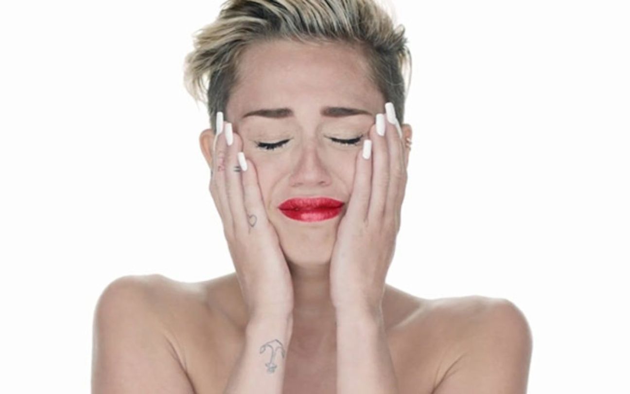 Miley Cyrus em Wrecking Ball