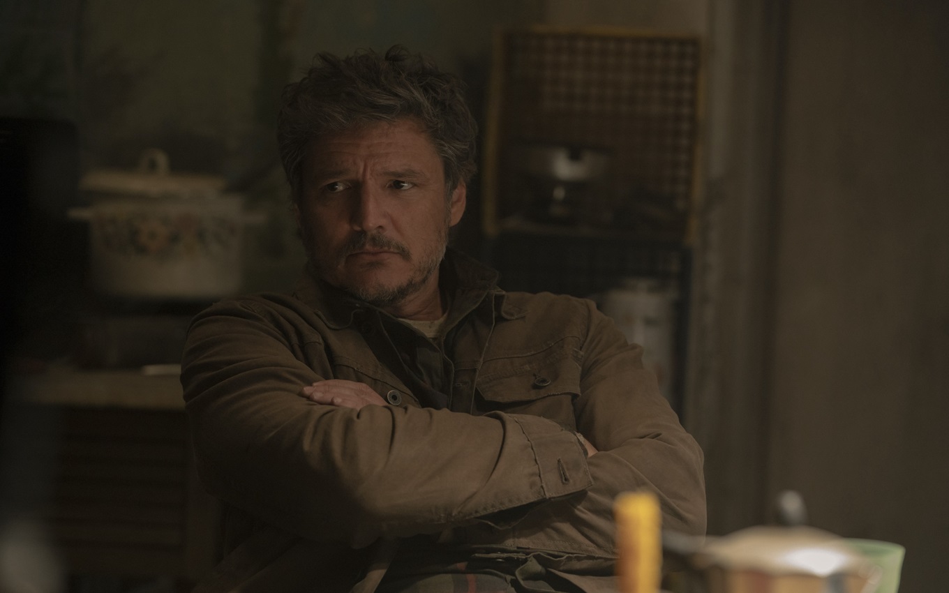 Pedro Pascal em cena de The Last of Us