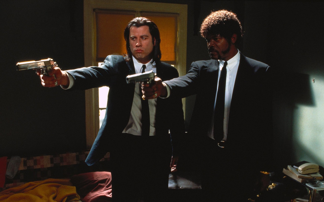 John Travolta e Samuel L. Jackson em cena de Pulp Fiction