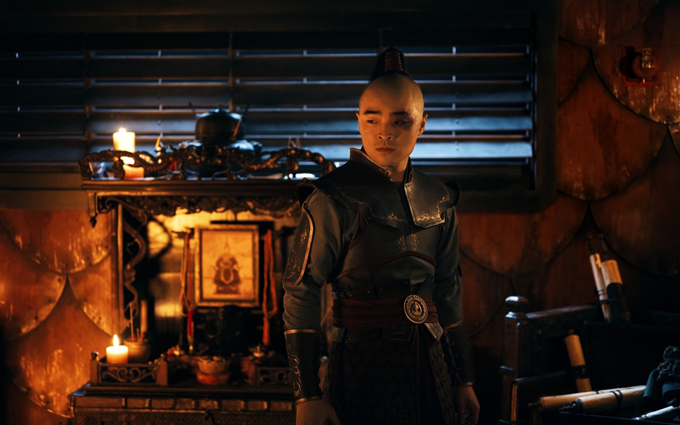 Dallas Liu em cena de Avatar: O Último Mestre do Ar