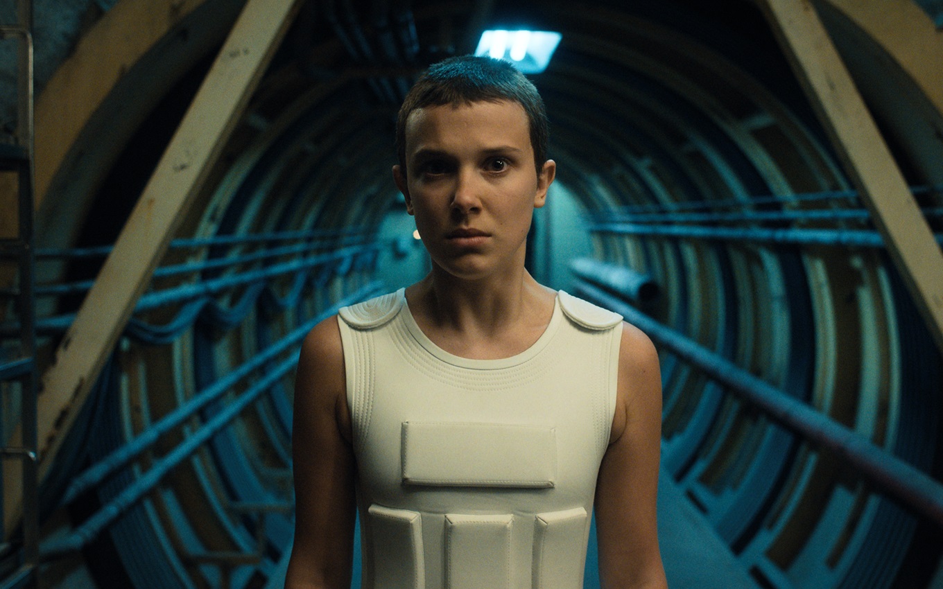 Millie Bobby Brown em cena de Stranger Things; veja o que assistir na Netflix