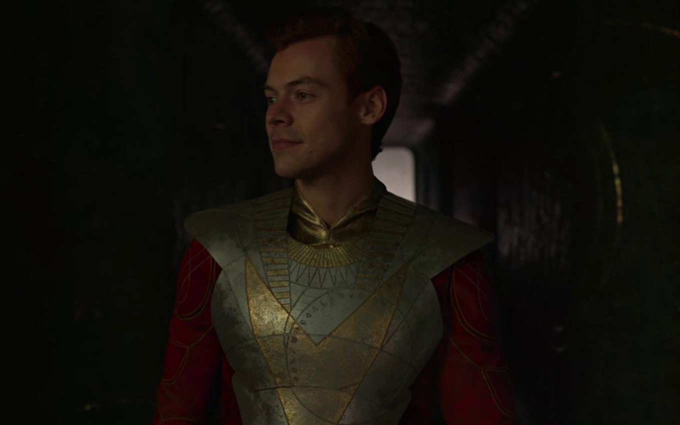 Harry Styles em cena de Eternos, filme da Marvel