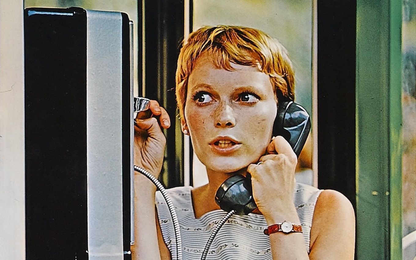 Mia Farrow em cena de O Bebê de Rosemary; filme é um clássico do terror