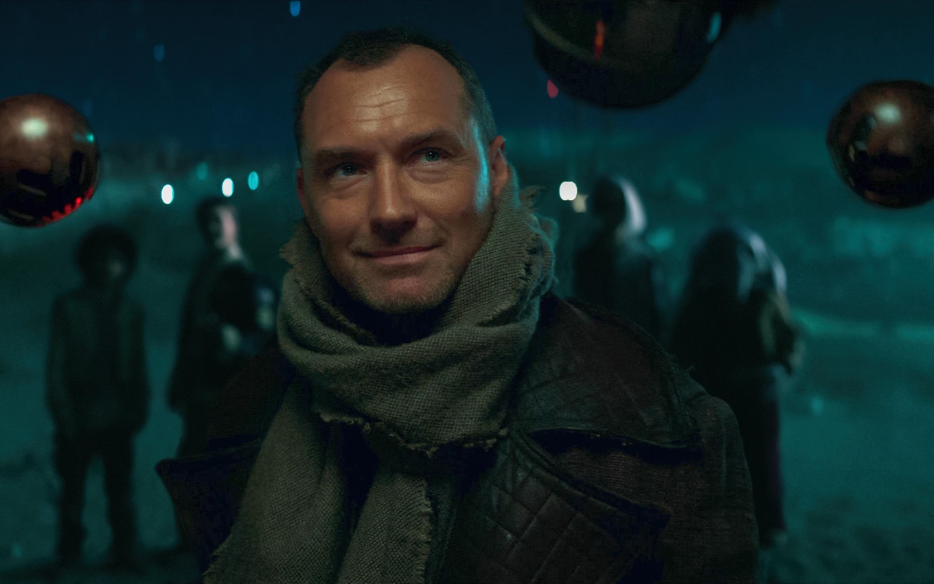 Jude Law em cena de Star Wars: Skeleton Crew