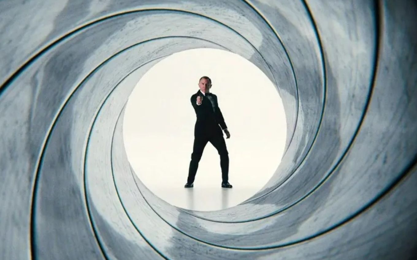 Cena de abertura de 007 com Daniel Craig, o último James Bond