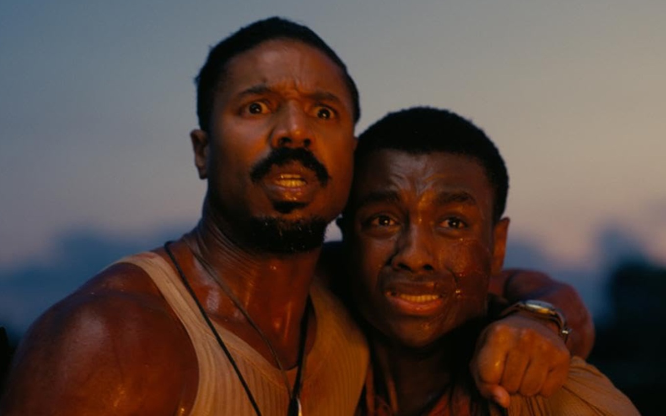 Michael B. Jordan e Miles Caton em cena de Pecadores, um dos melhores filmes da primeira metade de 2025