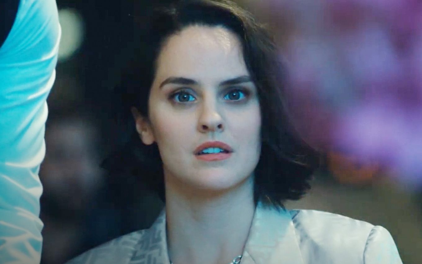 Noémie Merlant interpreta Emmanuelle no remake de clássico do Cine Privé