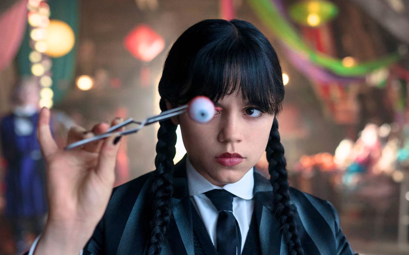 Jenna Ortega como Wandinha Addams na segunda temporada da série Netflix