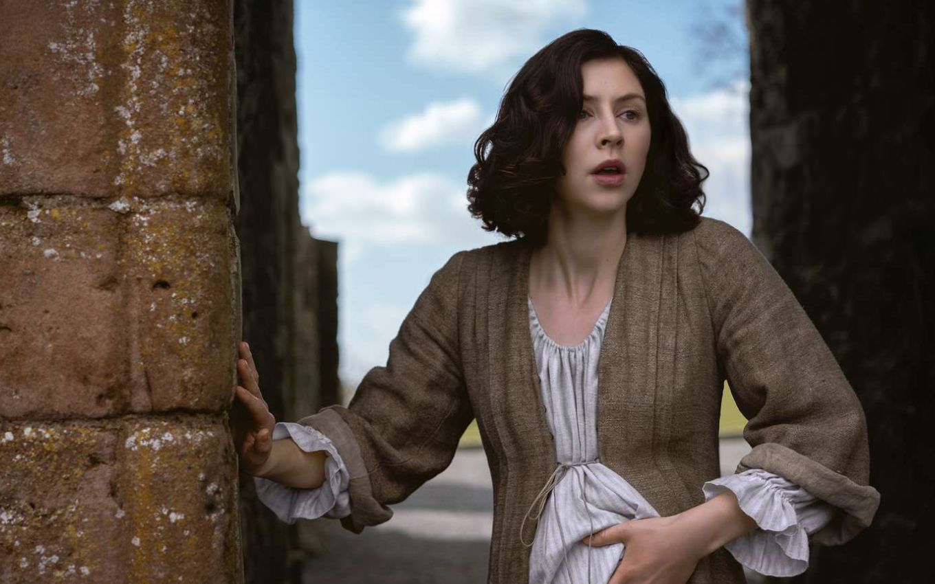 Julia (Hermione Corfield) teve filhos no sexto episódio de Outlander: Blood of My Blood