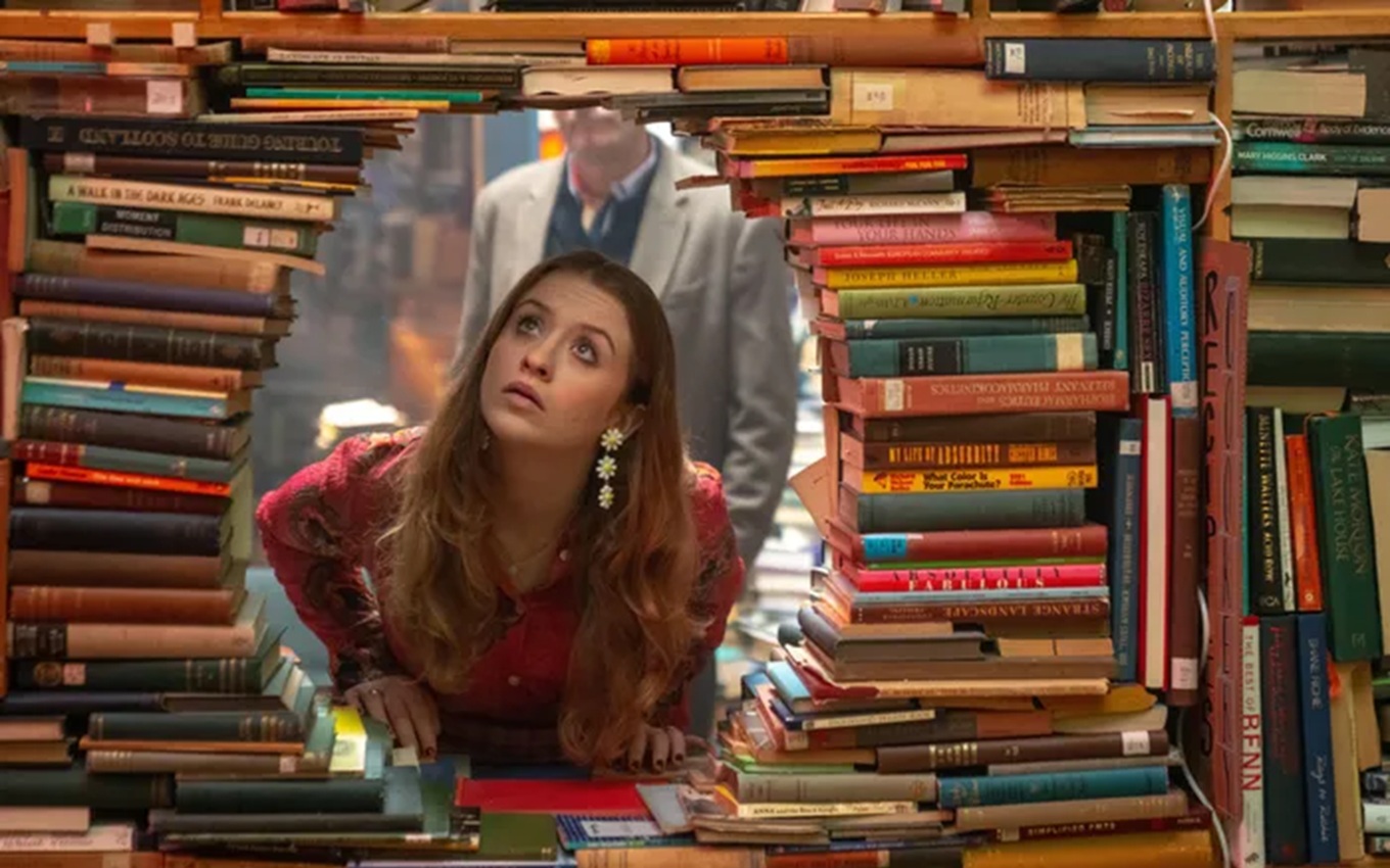 Máiréad Tyers em cena de Extraordinária, série de super-herói