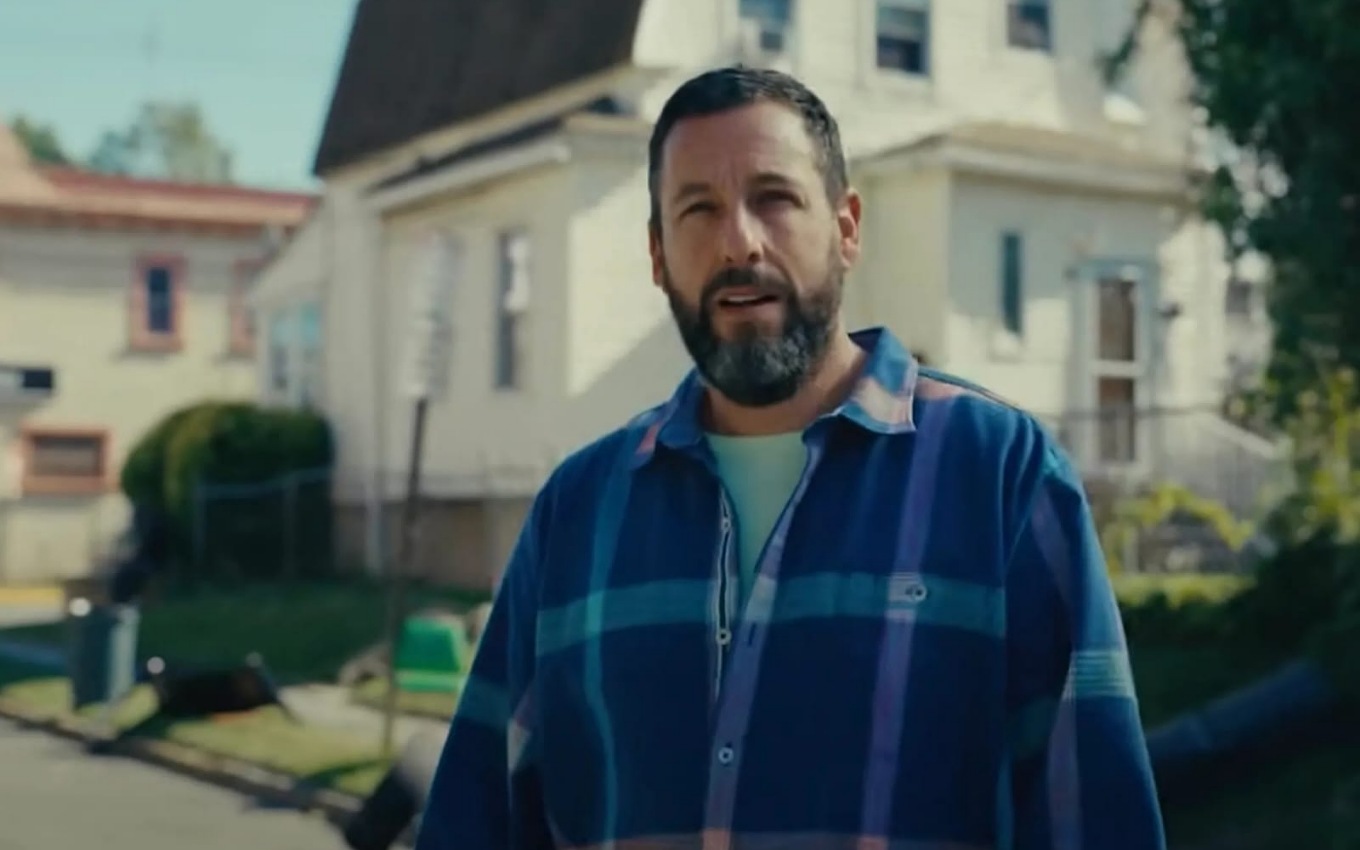 Adam Sandler em cena de Um Maluco no Golfe 2