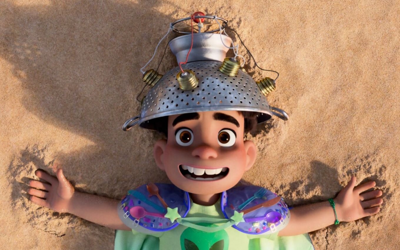 Cena de Elio, filme da Disney Pixar que estreia nos cinemas neste mês