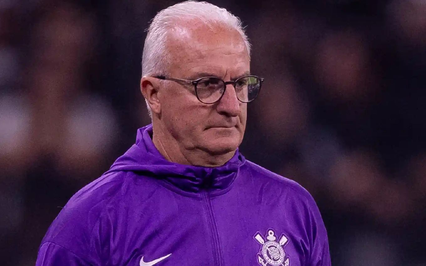 O técnico Dorival Júnior, em jogo do Corinthians ao vivo no Campeonato Brasileiro