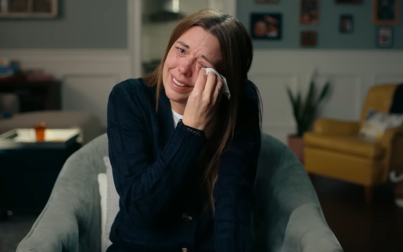 Kendra Licari no documentário Número Desconhecido: Catfishing na Escola, da Netflix