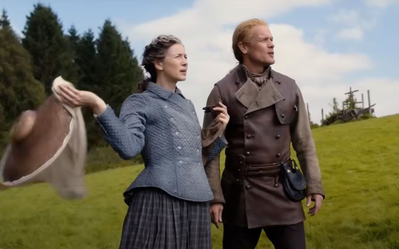 Jamie (Sam Heughan) e Claire (Caitríona Balfe) no trailer da 8ª temporada de Outlander