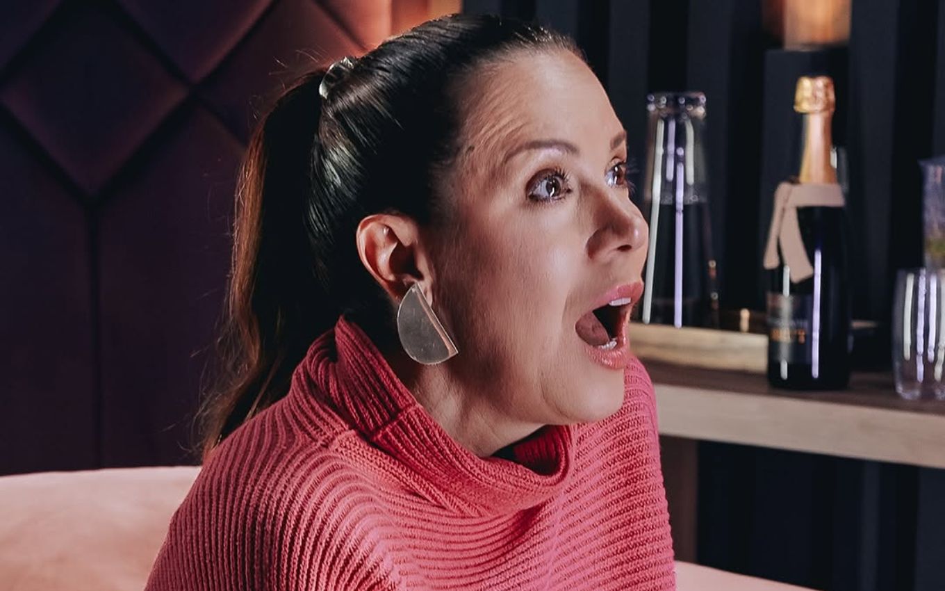 Regina Volpato reage à parte 1 de Casamento às Cegas 50+
