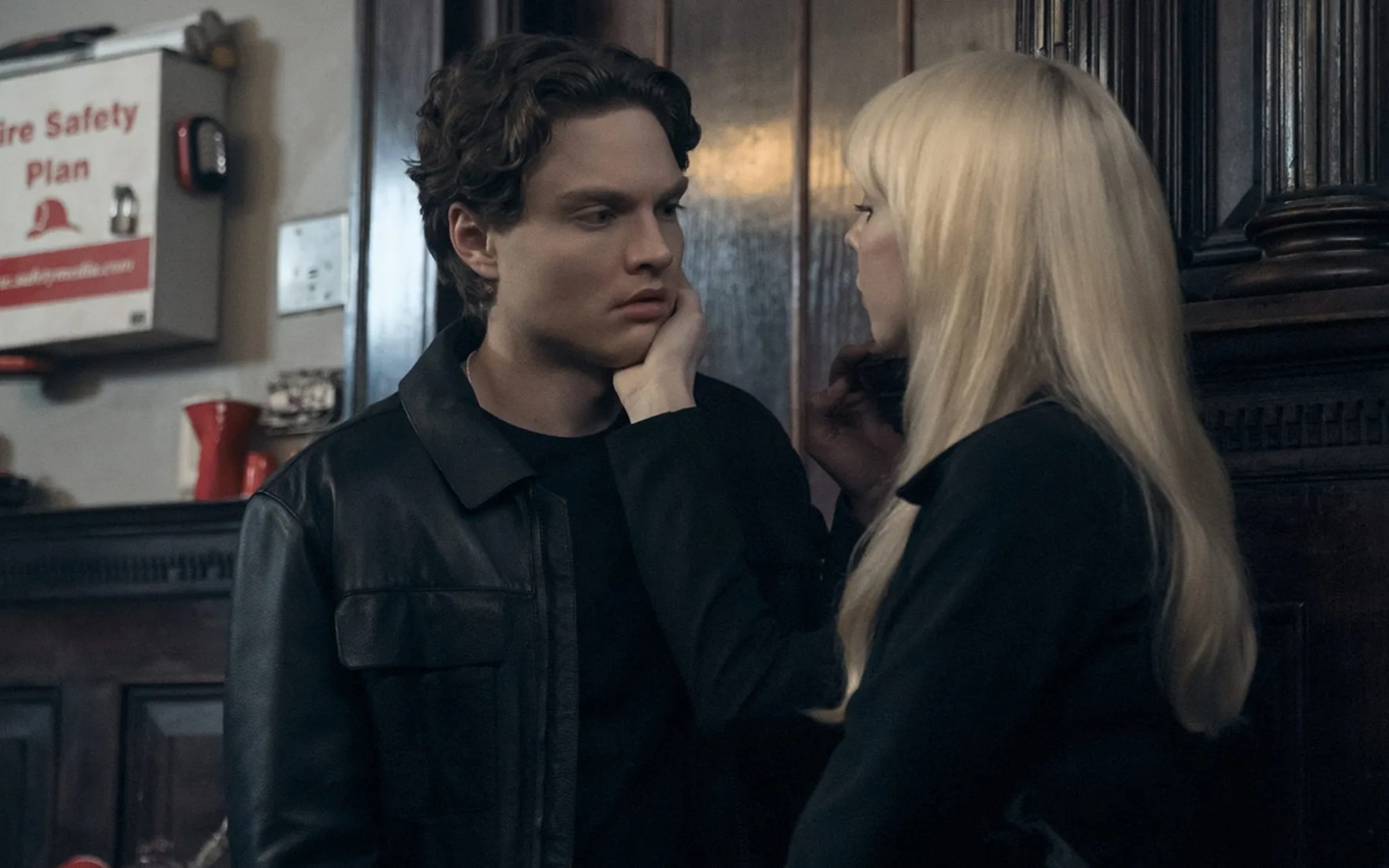 Asa Germann e Maddie Phillips em Gen V