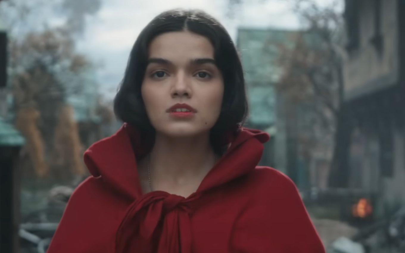 Rachel Zegler em Branca de Neve