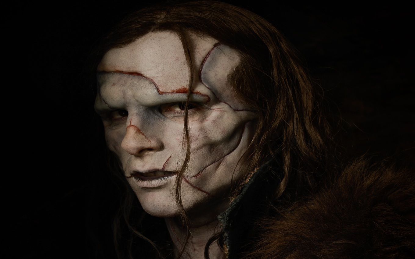 Jacob Elordi em cena de Frankestein