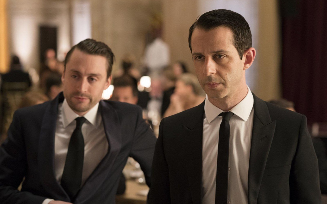 Kieran Culkin e Jeremy Strong em cena de Succession
