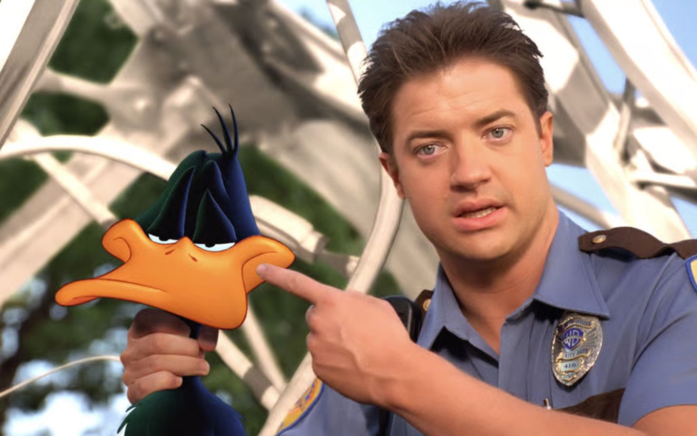 Brendan Fraser em cena de Looney Tunes: De Volta à Ação