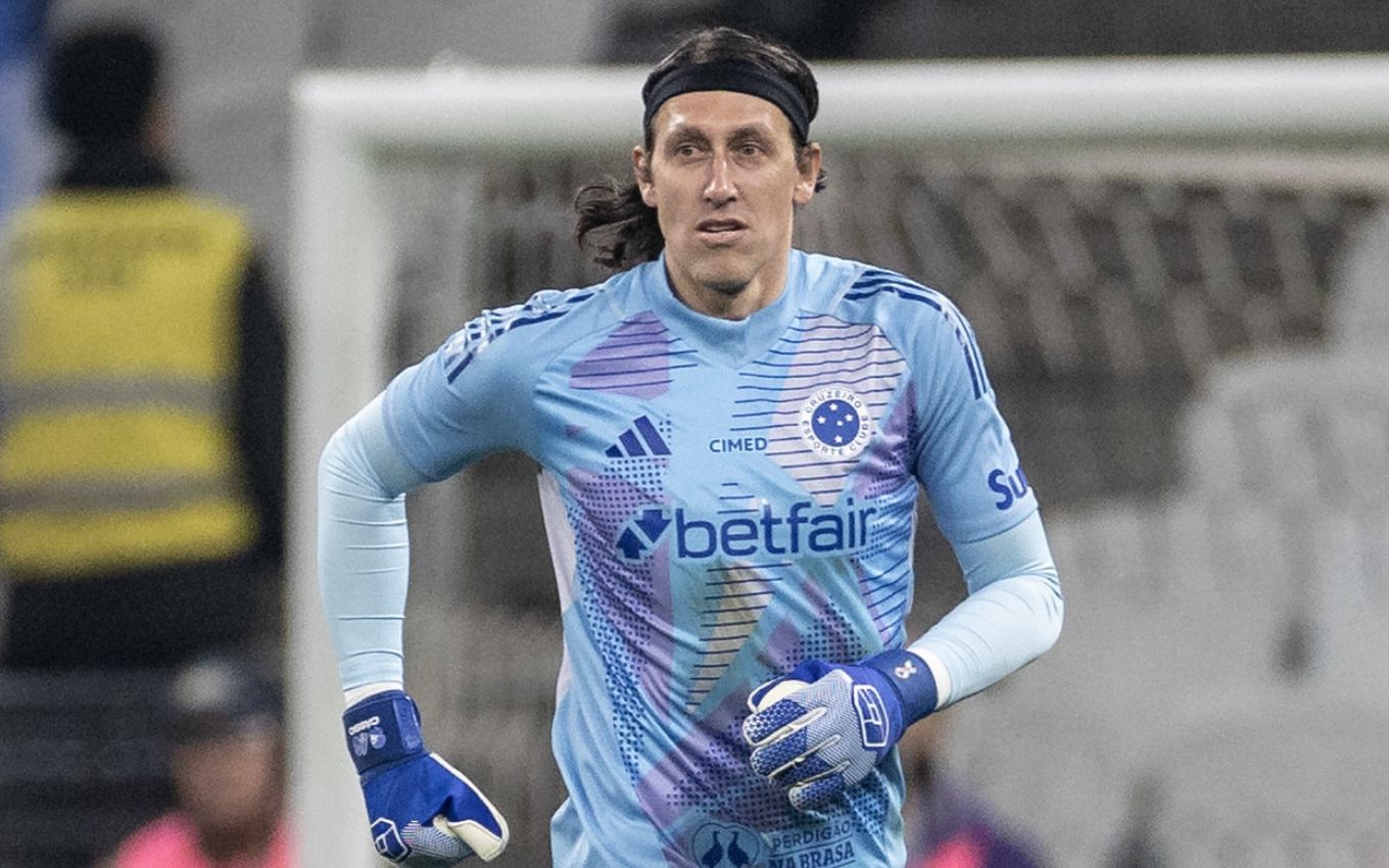 Cássio, goleiro que fez história no Corinthians, hoje defende o Cruzeiro ao vivo
