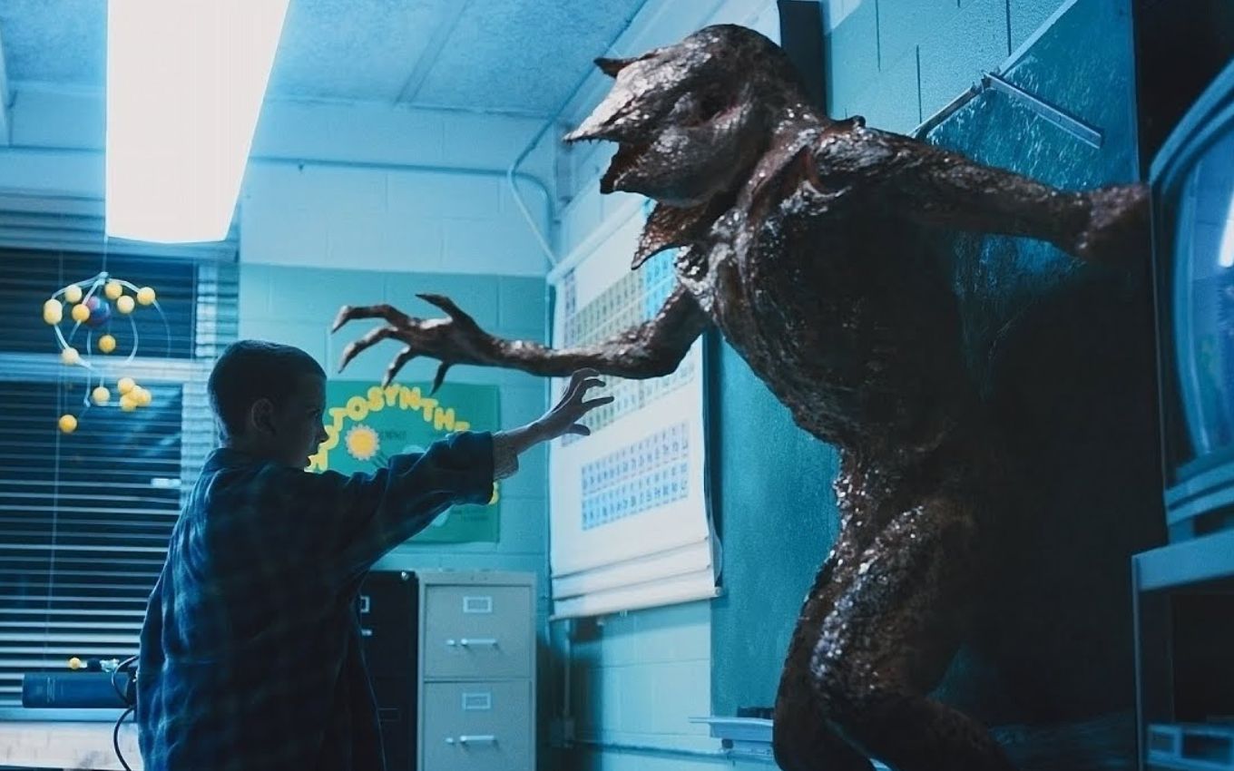 Eleven derrota Demogorgon no final da primeira temporada de Stranger Things