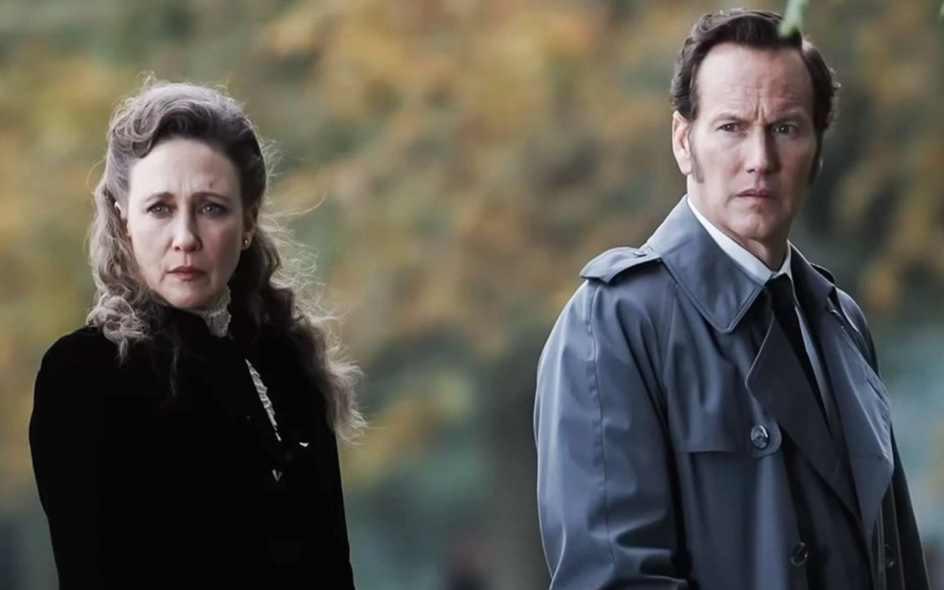 Vera Farmiga e Patrick Wilson em Invocação do Mal 4: O Último Ritual, filme que estreia para assistir na HBO Max