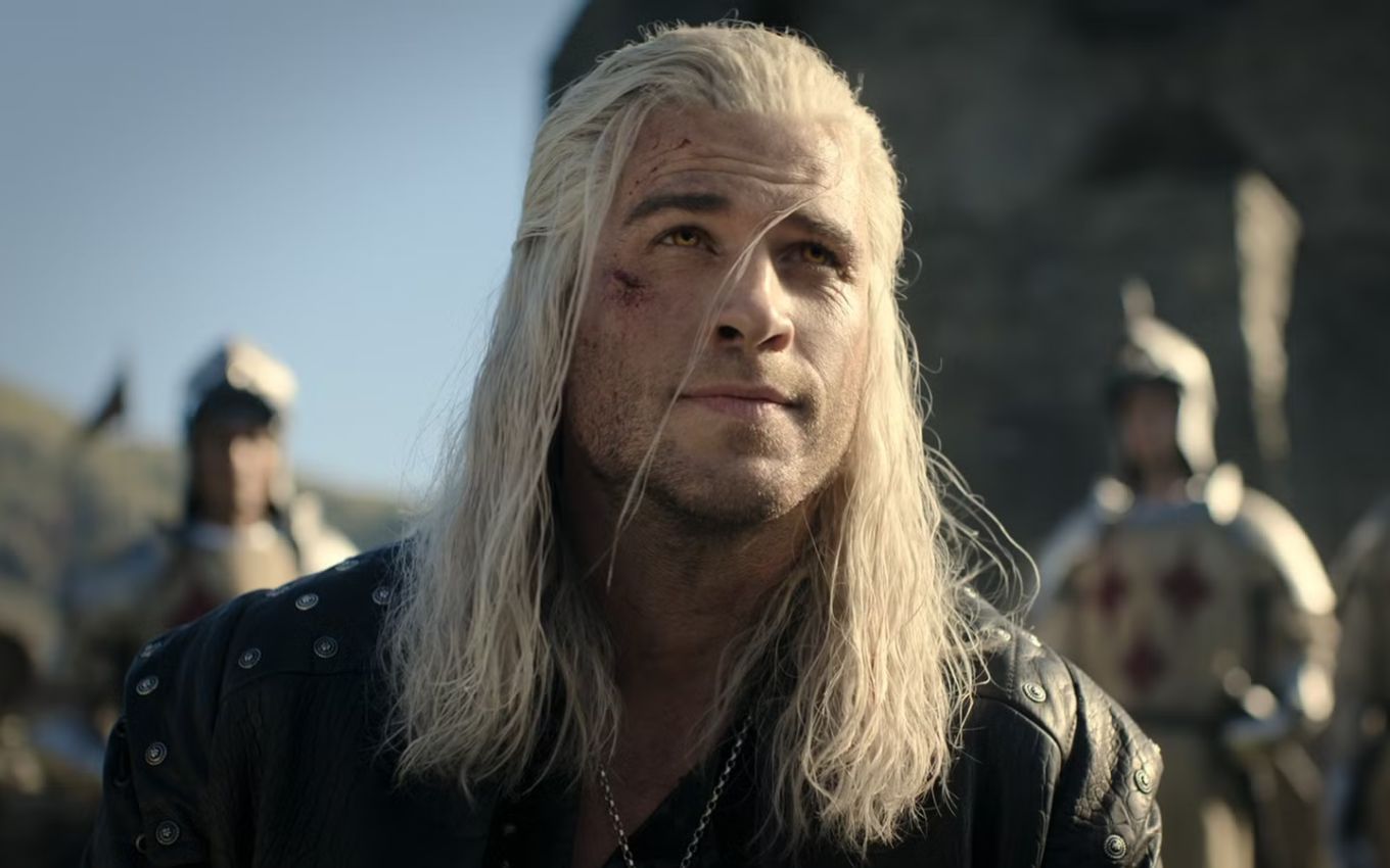 Liam Hemsworth no papel principal de Geralt de Rivia, na 4ª temporada de The Witcher
