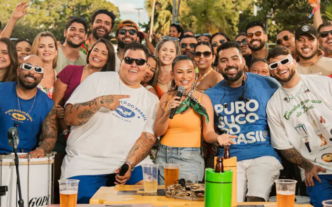 Grupo Menos É Mais, Simone Mendes - P do Pecado (Ao Vivo), música top 1 no YouTube