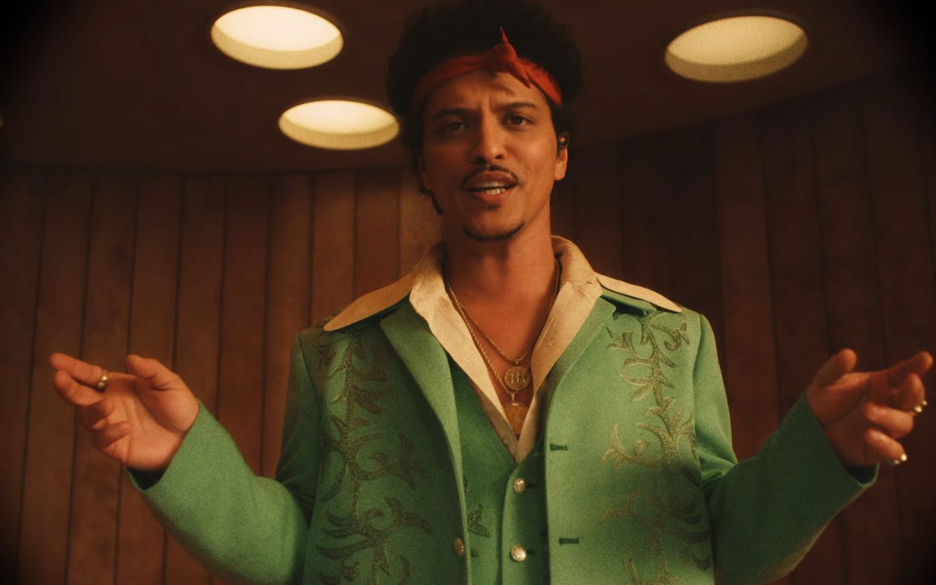 抽象的 brunomars Bruno Mars surge com clones em primeiro single solo em 10 anos