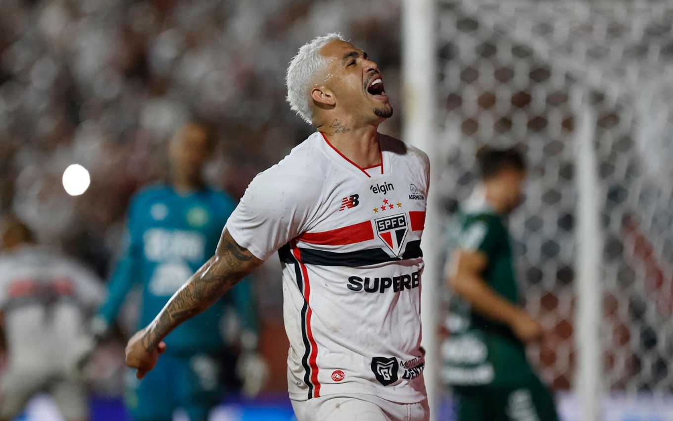 Vai passar na Record? Onde assistir Bragantino x São Paulo ao vivo