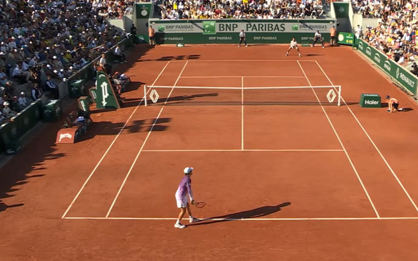 Roland Garros: Onde assistir ao jogo João Fonseca x Djokovic ao vivo hoje